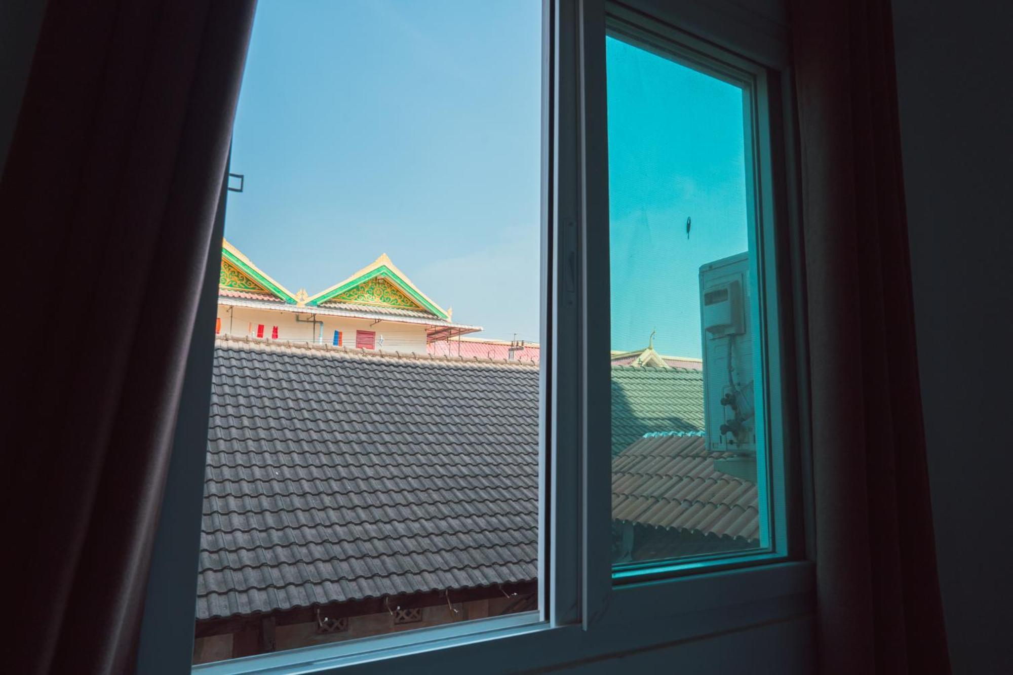 Vientiane Ruby Riverside Hotel Экстерьер фото